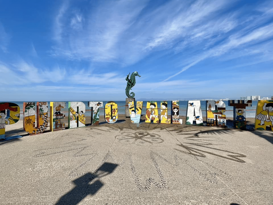 puerto vallarta cruise port things to do: Malecon